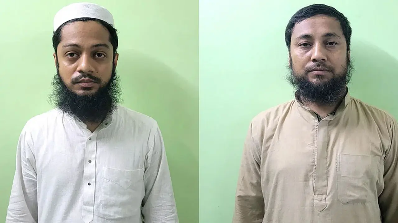 পশ্চিমবঙ্গে আল-কায়েদার দুই জঙ্গি আটক 