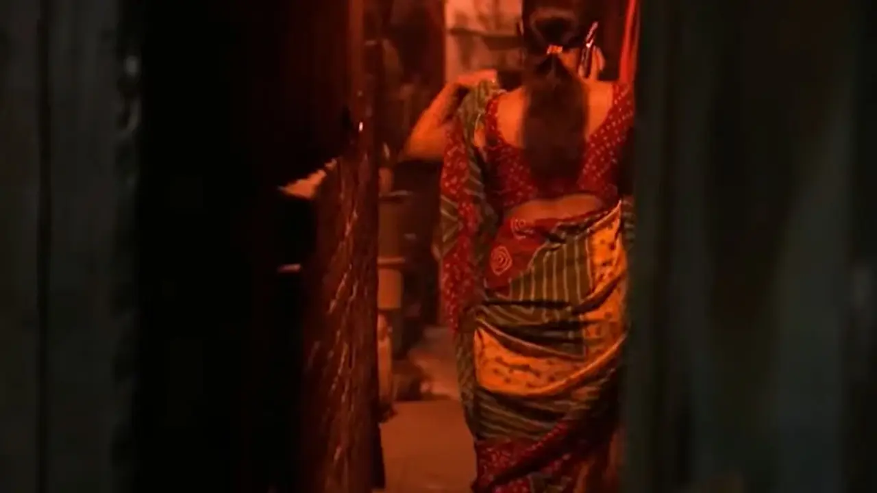 বাংলাদেশের দুই বোনকে ভারতের যৌনপল্লীতে বিক্রি