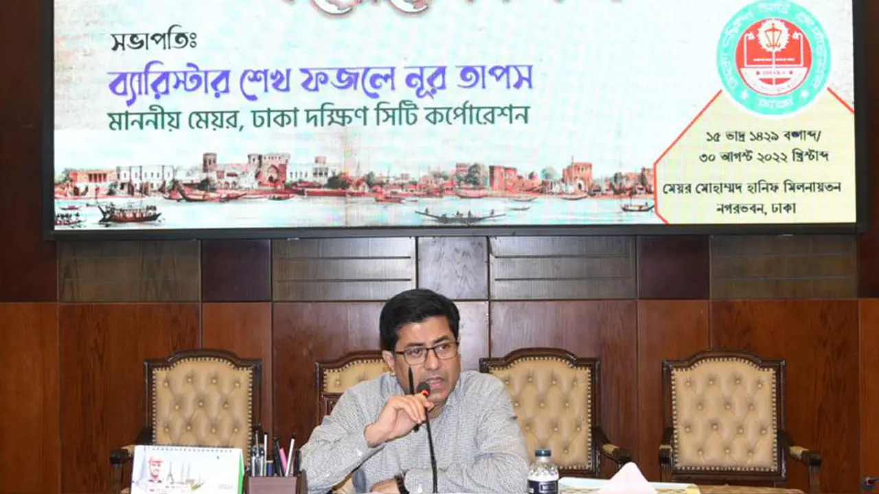 ওষুধের দোকান ২৪ ঘণ্টা খোলা রাখার যৌক্তিকতা দেখি না