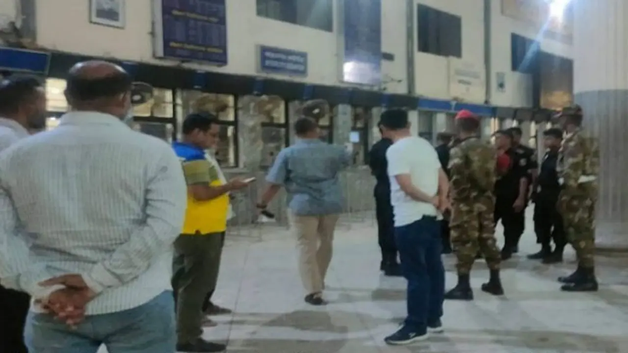 চট্টগ্রাম রেলস্টেশনের ঘটনায় তিন আরএনবি সদস্য আটক