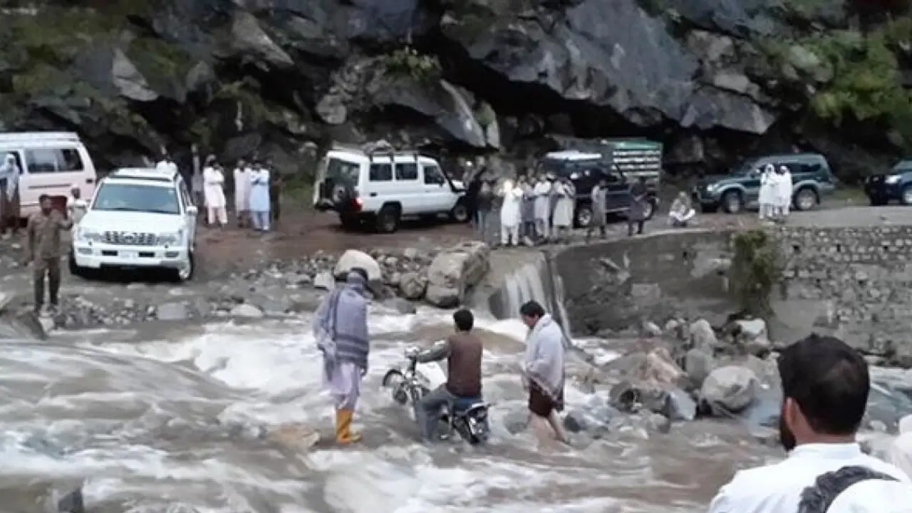 আফগানিস্তানে প্রবল বর্ষণ-বন্যায় নিহত ৩১, নিখোঁজ ১০০