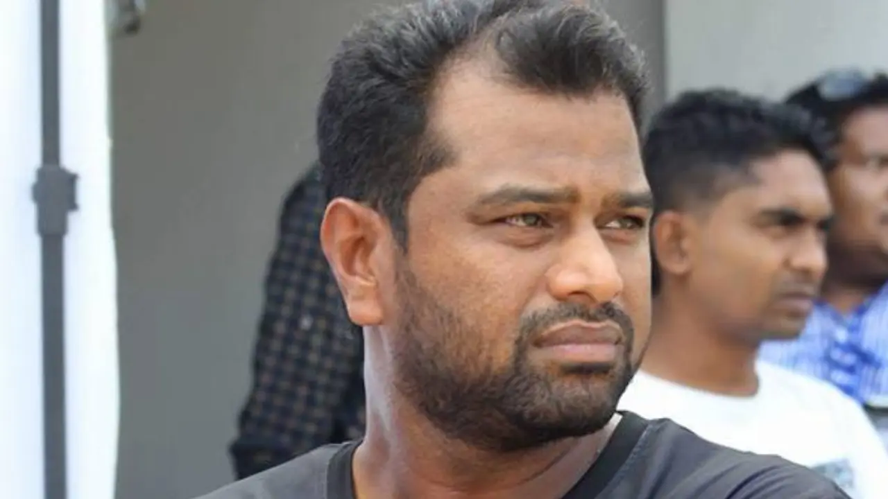 প্রথম শ্রেণির ক্রিকেট ছেড়ে দিলেন অলক কাপালি