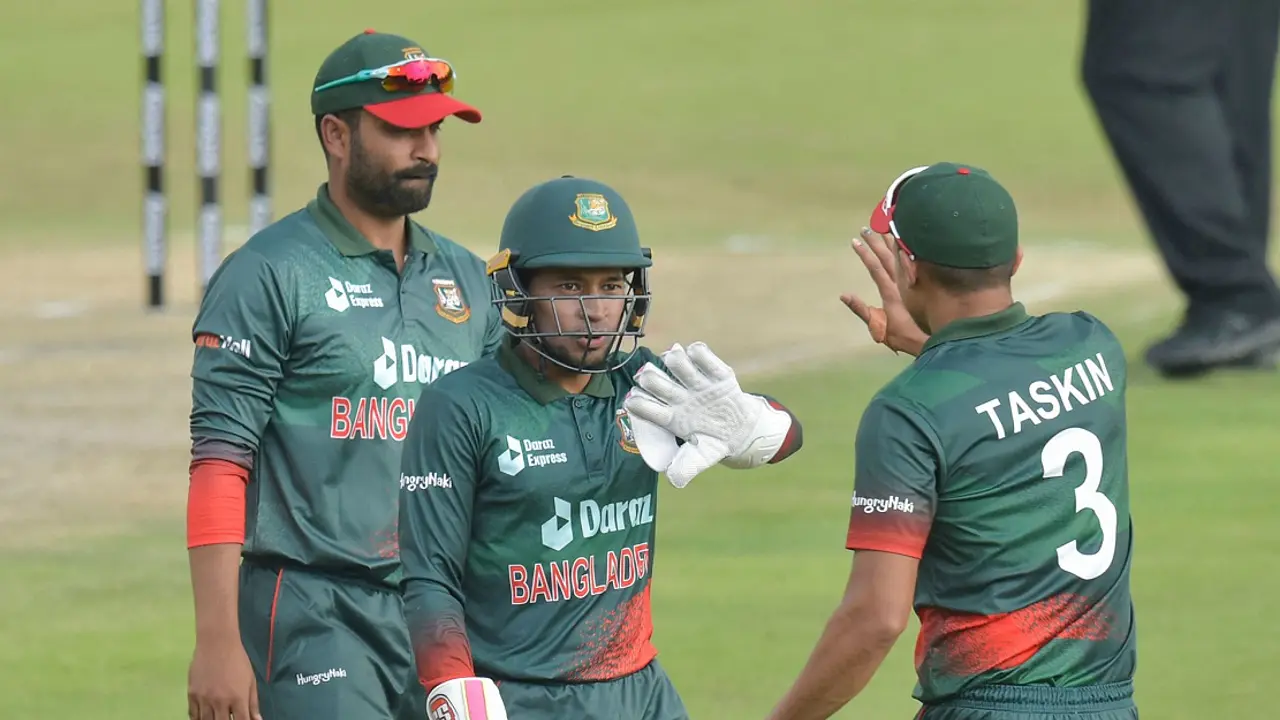 ৪০০তম ওয়ানডে খেলতে নামছে বাংলাদেশ