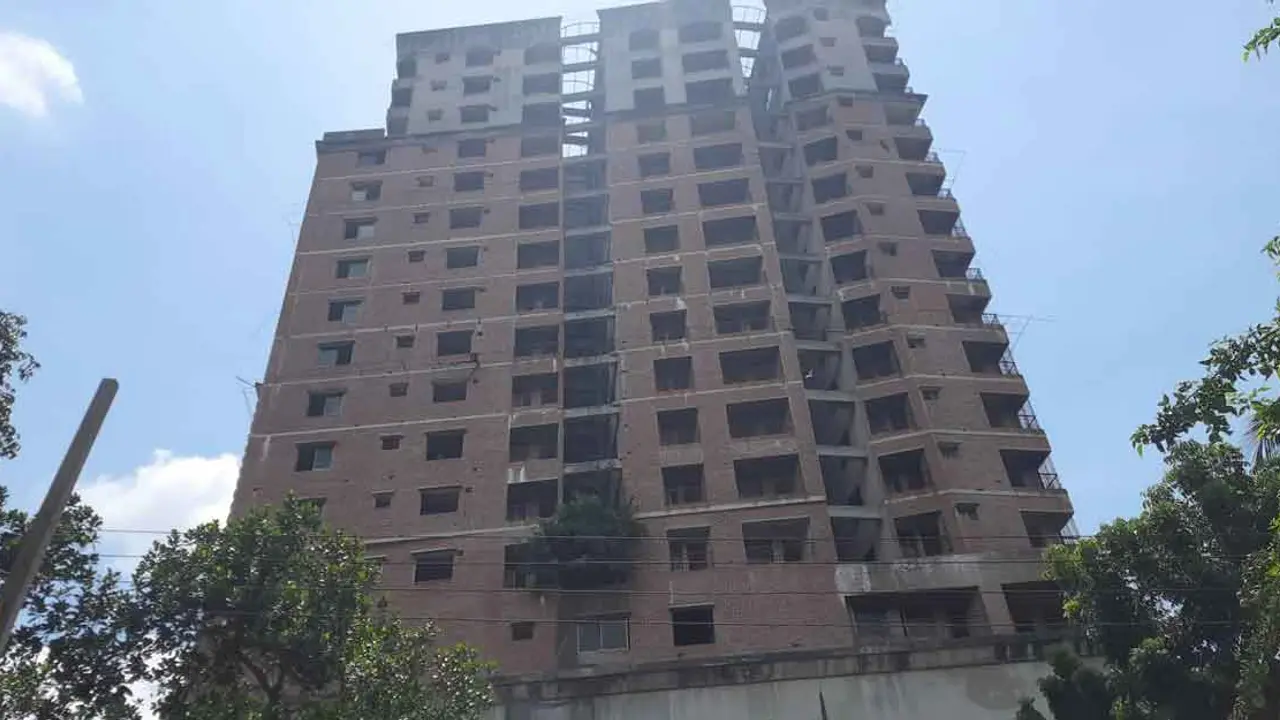 ১৮ তলা কনকর্ড ভবন সলিমুল্লাহ এতিমখানার কাছে হস্তান্তর