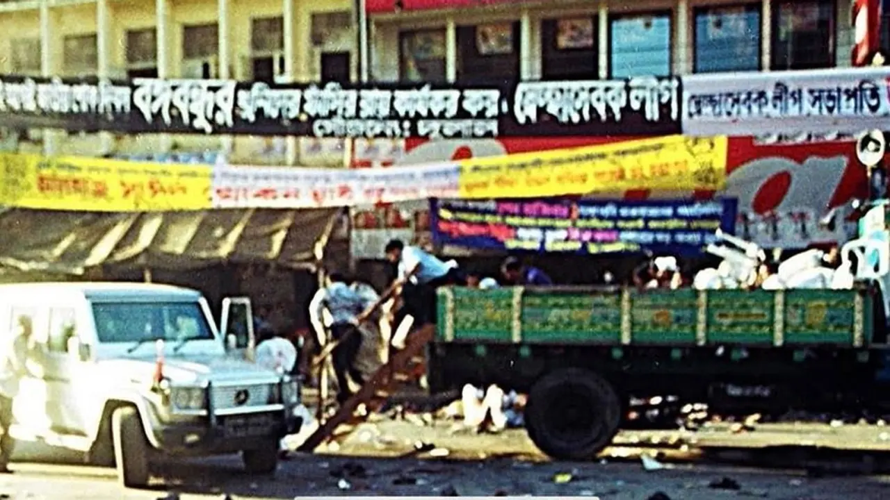 বর্বরোচিত গ্রেনেড হামলা : ঘাতকদের ফাঁসি কবে দেখবে দেশ