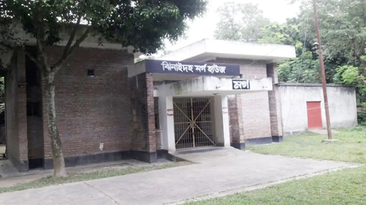 ব্যাগের ভেতর থেকে নবজাতকের মরদেহ উদ্ধার