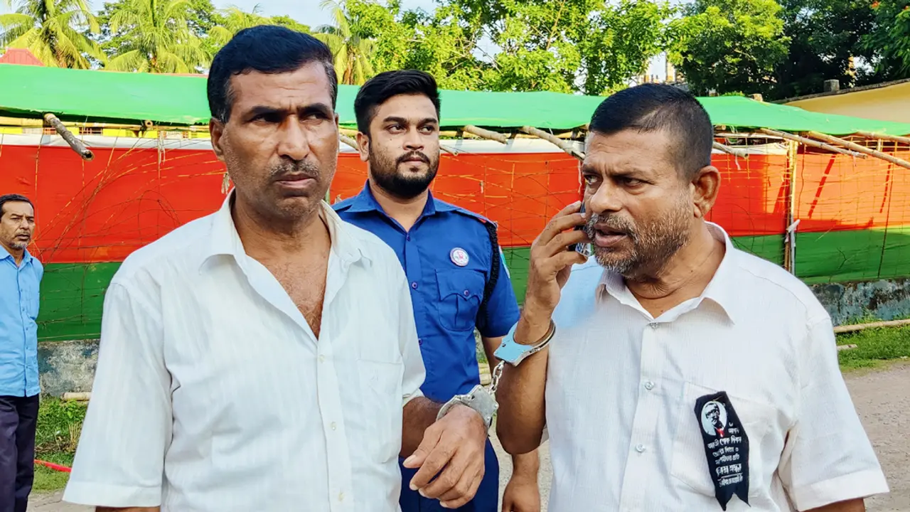 অবৈধভাবে সার মজুত, ১ লাখ টাকা জরিমানা