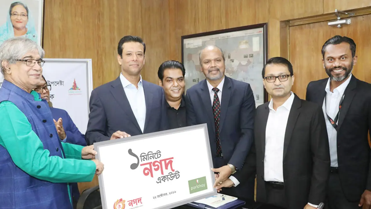 নগদের সাফল্যে একটি মহল নাখোশ : মোস্তাফা জব্বার