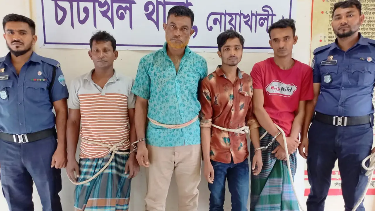 বরের হাত-পা বেঁধে অস্ত্রের মুখে বিয়েবাড়িতে ডাকাতি, গ্রেপ্তার ৪