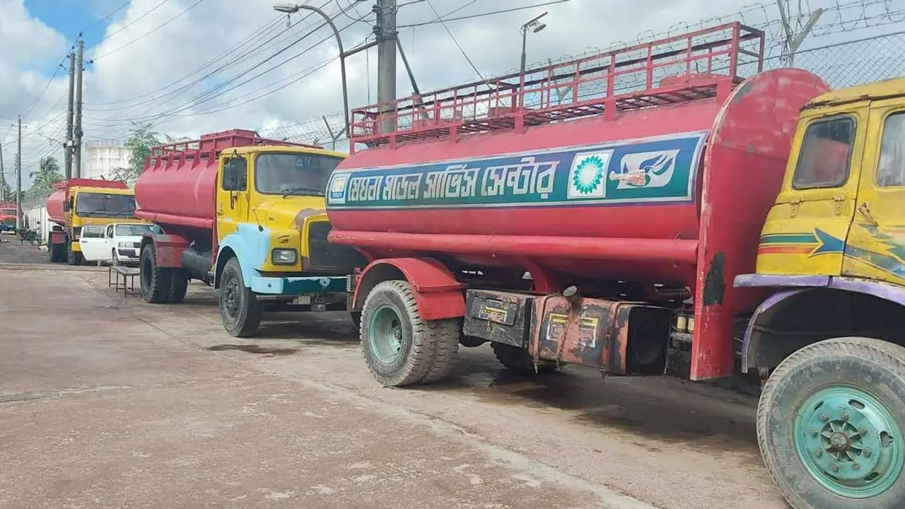 ৩ বিভাগে ডিপো থেকে তেল উত্তোলন বন্ধ