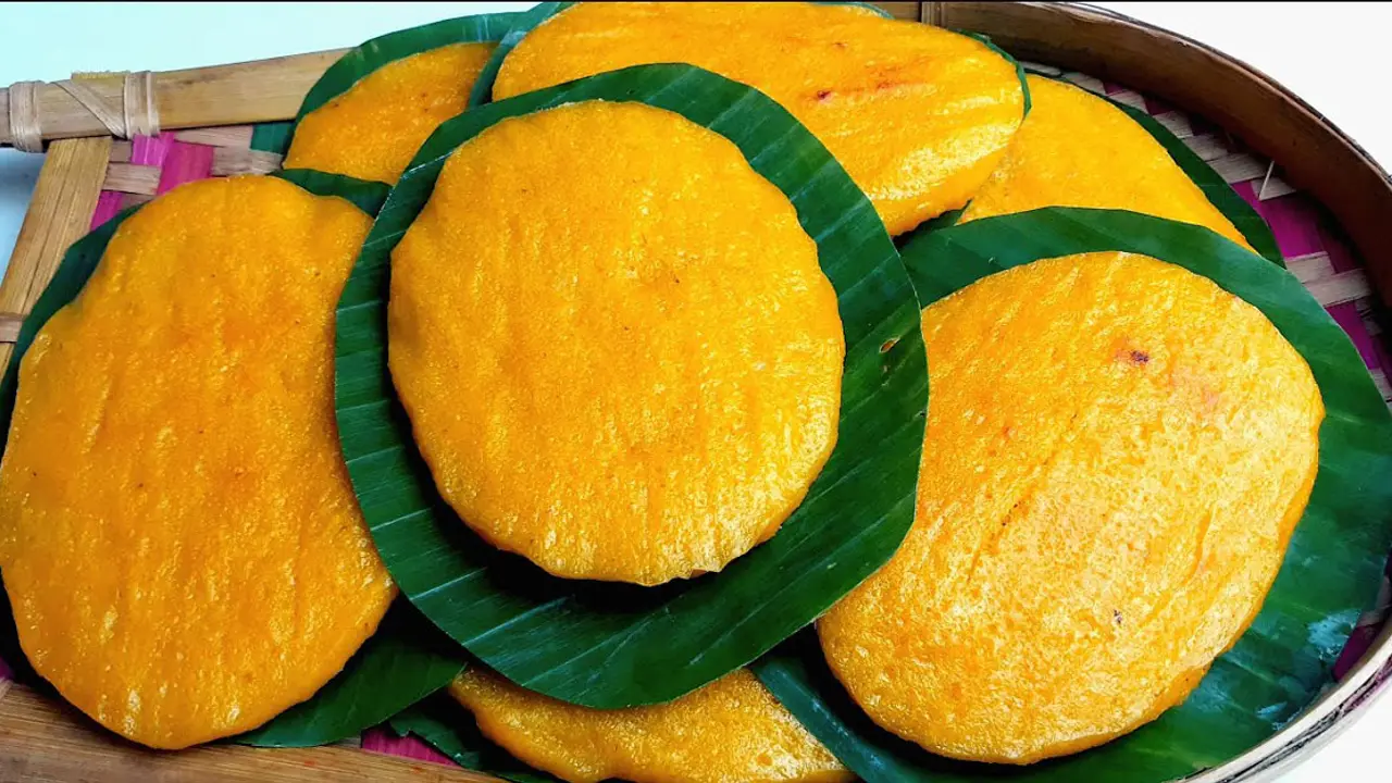 কলা পাতায় তালের পিঠা তৈরির রেসিপি