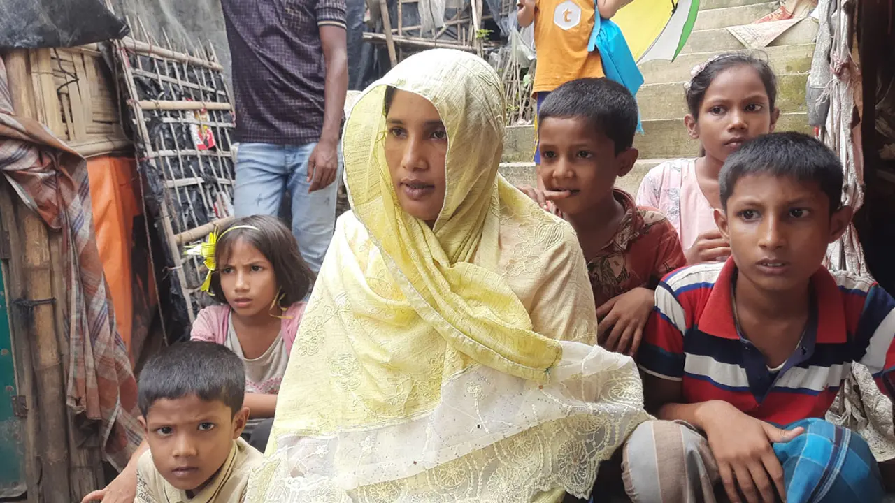 আগুন আতঙ্কে ট্রমায় ভুগছে রোহিঙ্গা শিশুরা