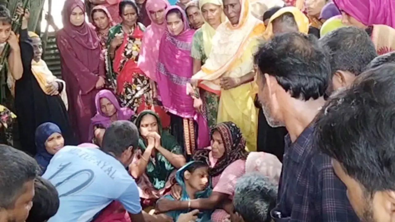 বাবা-ছেলের এমন মৃত্যু মেনে নিতে পারছেন না কেউ
