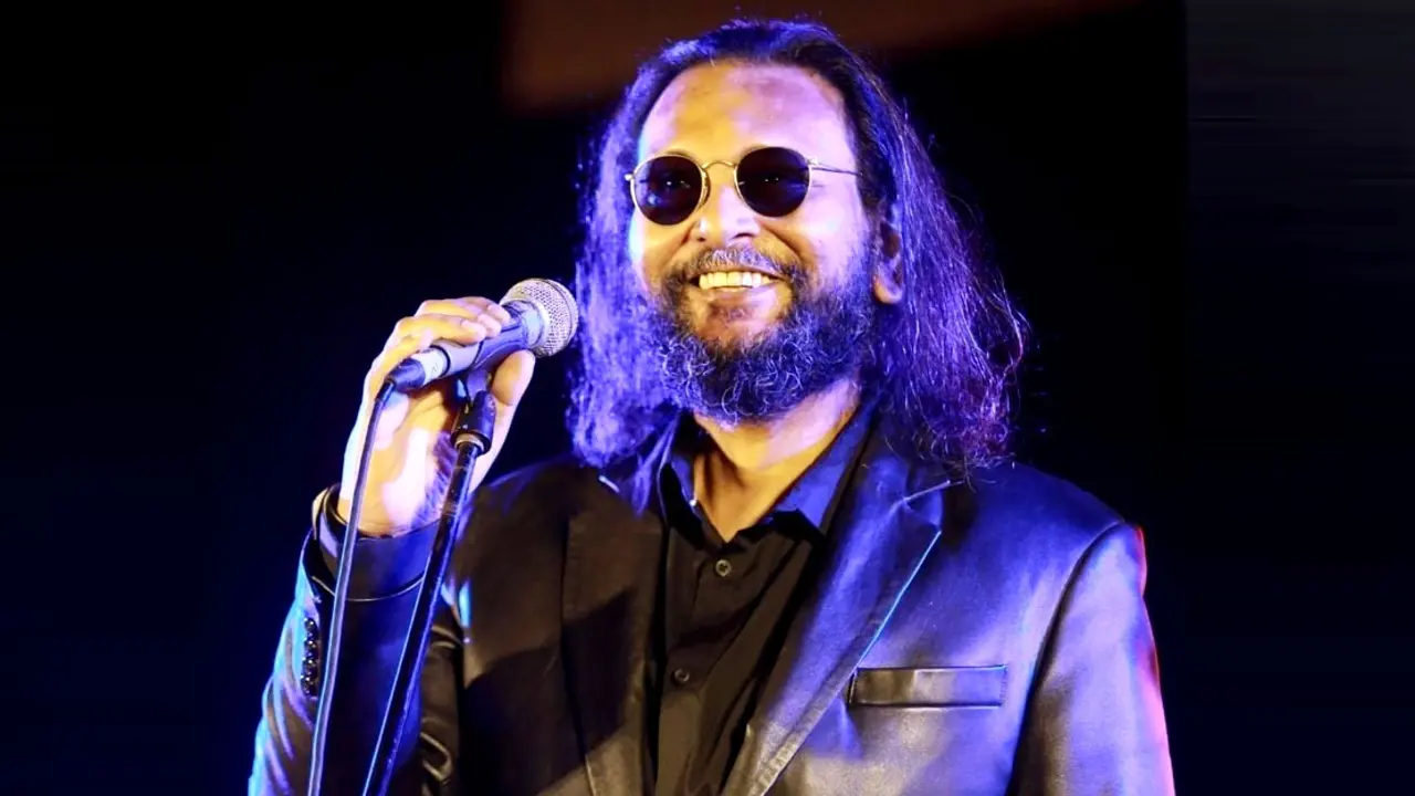 ভক্তদের সুখবর দিলেন ‘বেজবাবা’ সুমন