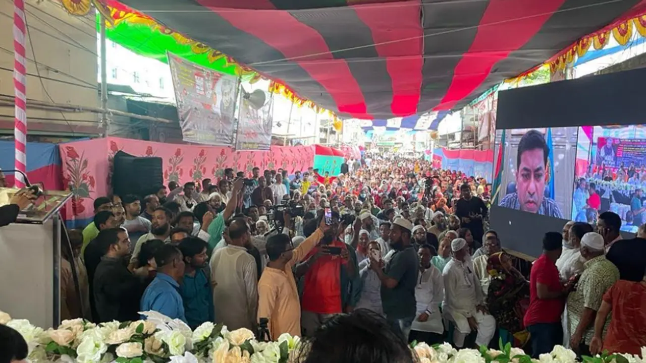 ১৫ আগস্টের খুনিচক্র এখনও সোচ্চার : মেয়র তাপস