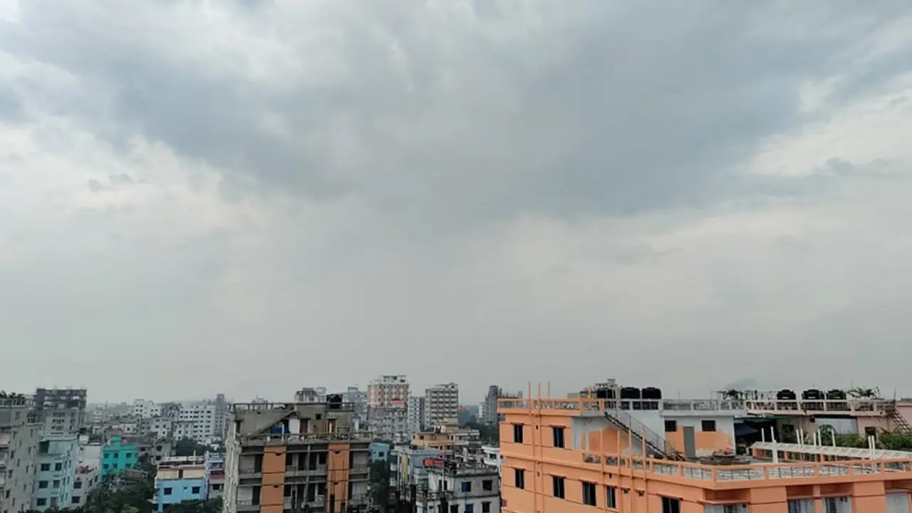 তাপমাত্রা বাড়ার সঙ্গে তিন বিভাগে বৃষ্টির আভাস