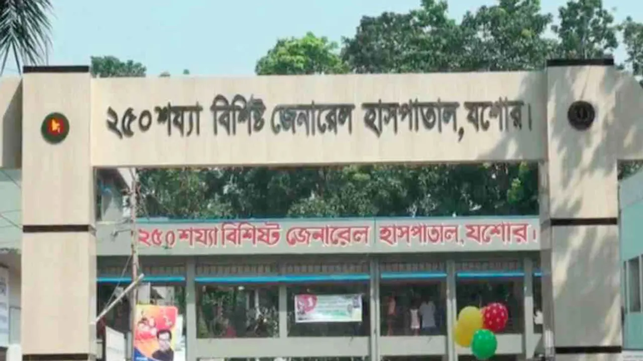 যশোরে সড়ক দুর্ঘটনায় প্রাণ গেল ৩ জনের