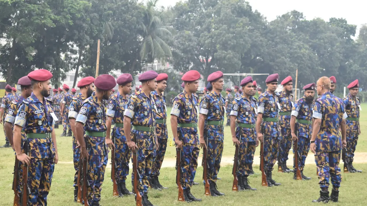 ৮ম শ্রেণি পাসে আর্মড পুলিশ ব্যাটালিয়নে চাকরির সুযোগ