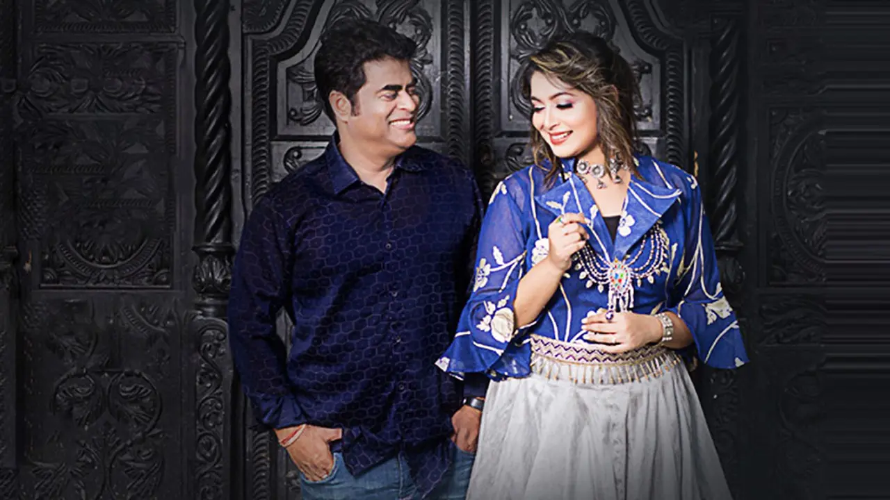 বিপ্লব সাহা ও কোনালের কণ্ঠে প্রেমের গান