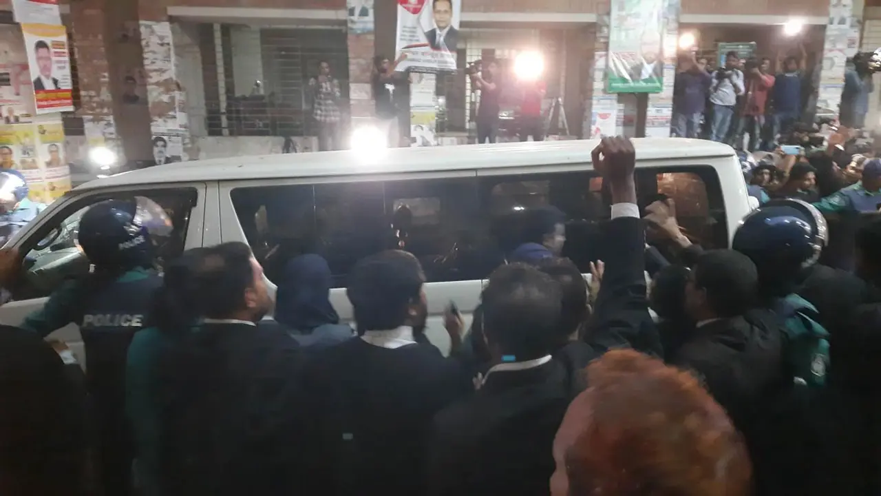 পল্টনে সংঘর্ষের মামলায় কারাগারে ফখরুল-আব্বাস
