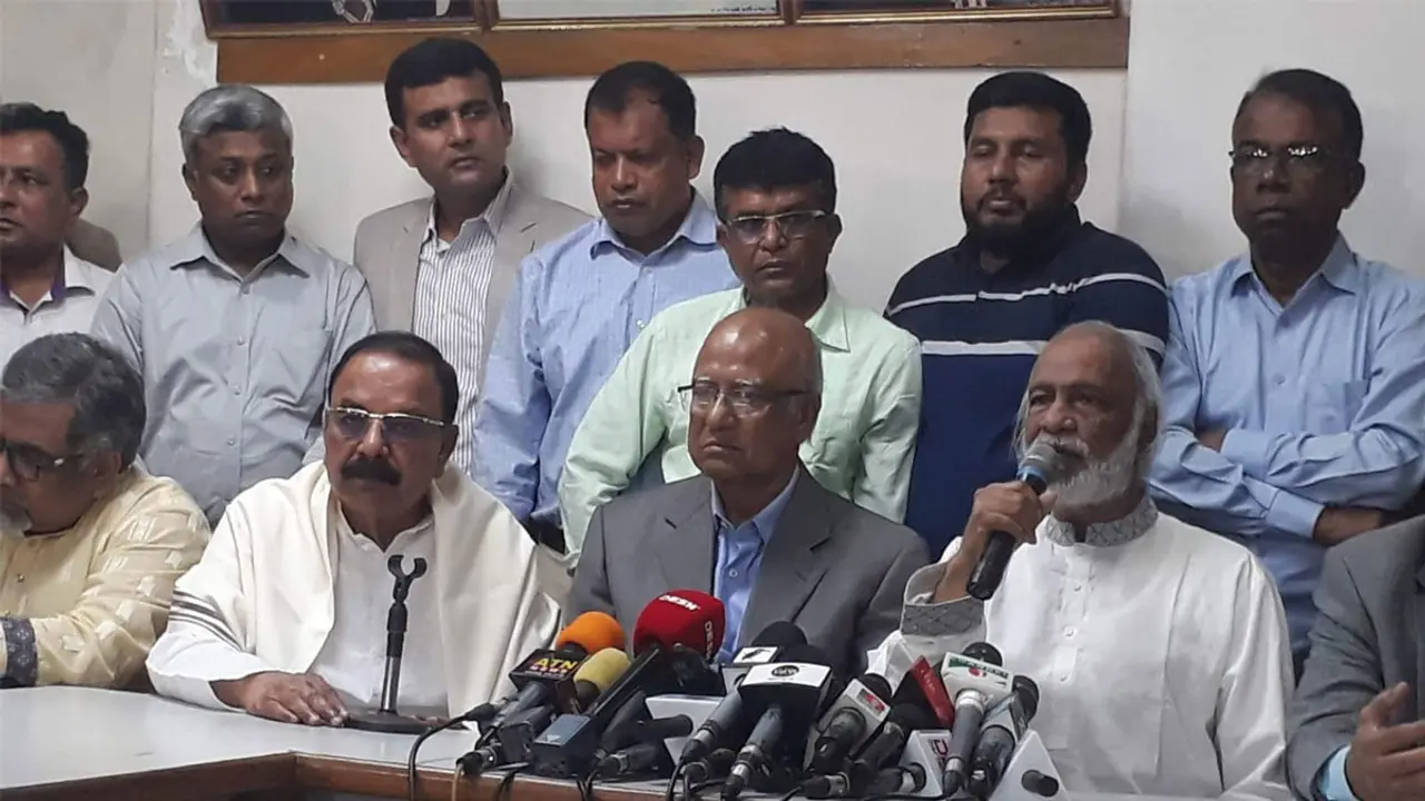 বিএনপির কার্যালয় থেকে লুটপাটের অভিযোগ মোশাররফের