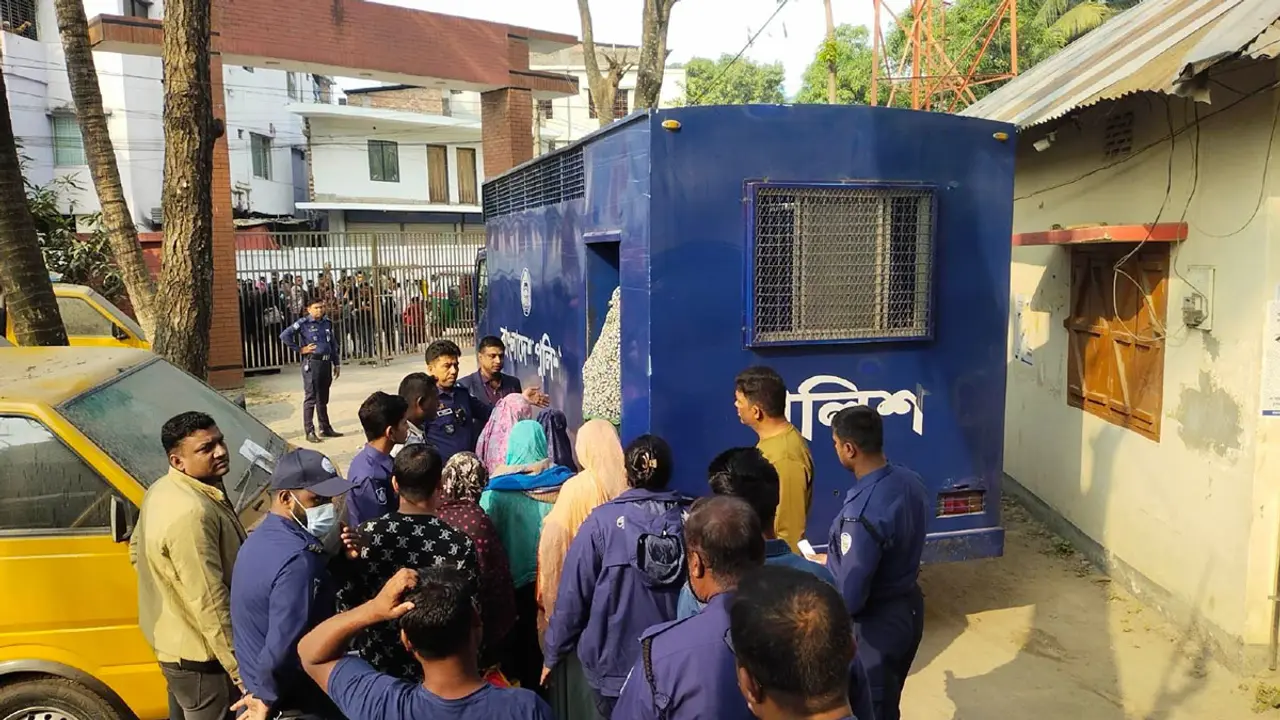জামায়াতের ১১ নারী সদস্য কারাগারে