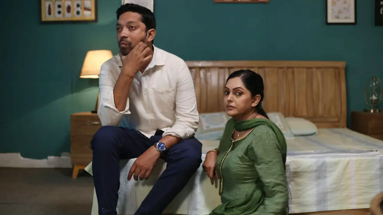 ফ্যামেলি ক্রাইম থ্রিলারে নিপুণ-বর্ষণ