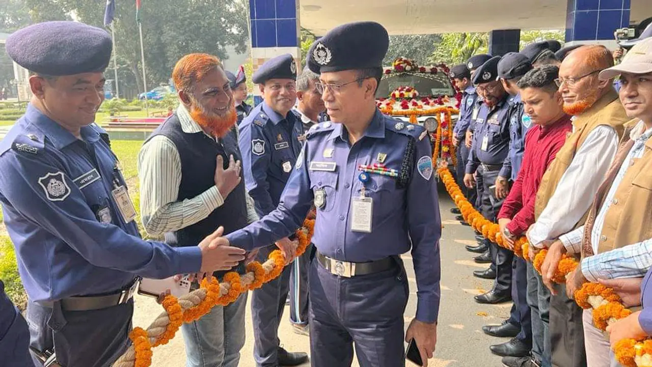 এসপি আনিসুর রহমানের রাজসিক বিদায়
