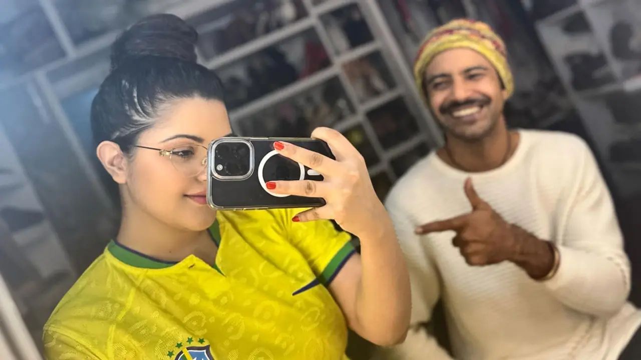 আর্জেন্টিনার জয়ে ব্রাজিলের জার্সি পরলেন পরীমণি
