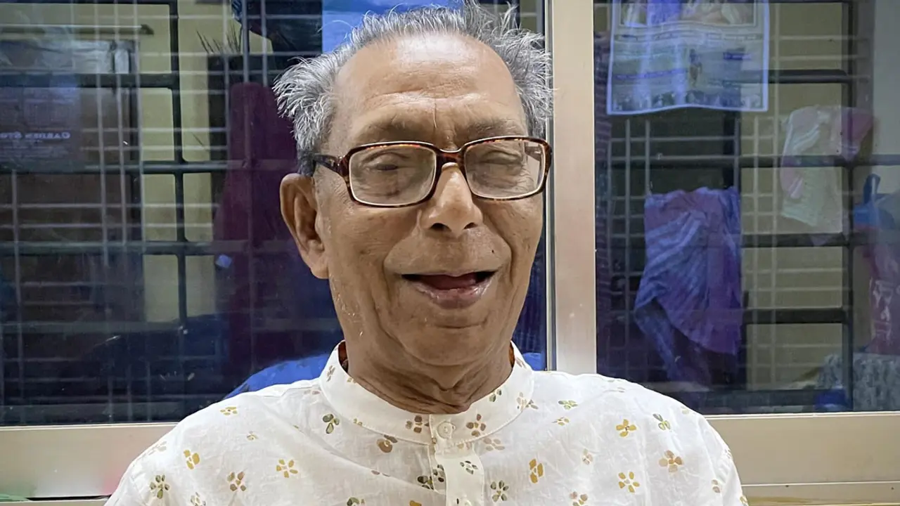 আদর্শ শিক্ষক ছিলেন রাধাগোবিন্দ চৌধুরী