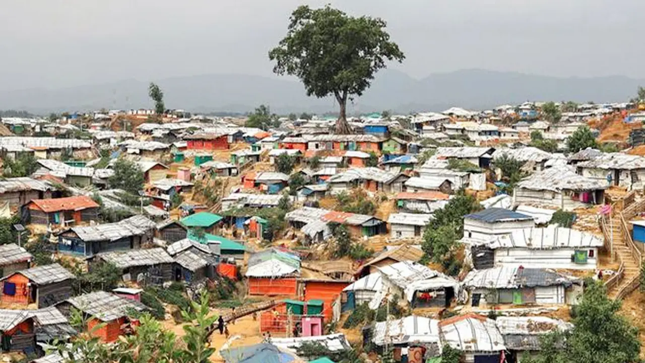 উখিয়ায় ৪ রোহিঙ্গা গুলিবিদ্ধ