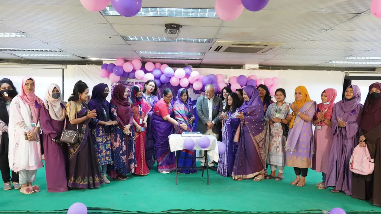 গ্রিন ইউনিভার্সিটিতে আন্তর্জাতিক নারী দিবস উদযাপন