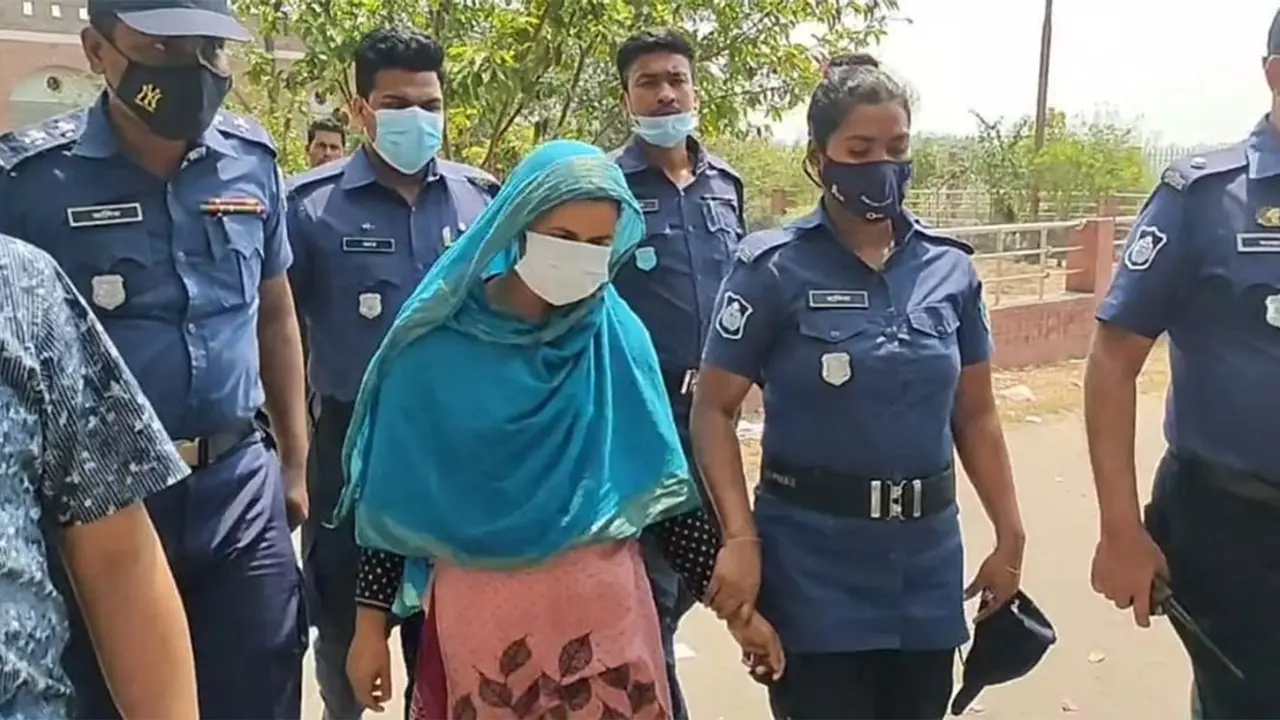 নাপা সিরাপে নয়, মায়ের পরকীয়ার জেরে দুই শিশুকে হত্যা