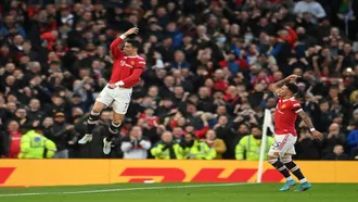 Ronaldo hat-trick sets all-time scoring record as Utd beat Spurs