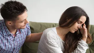 How to show emotional support