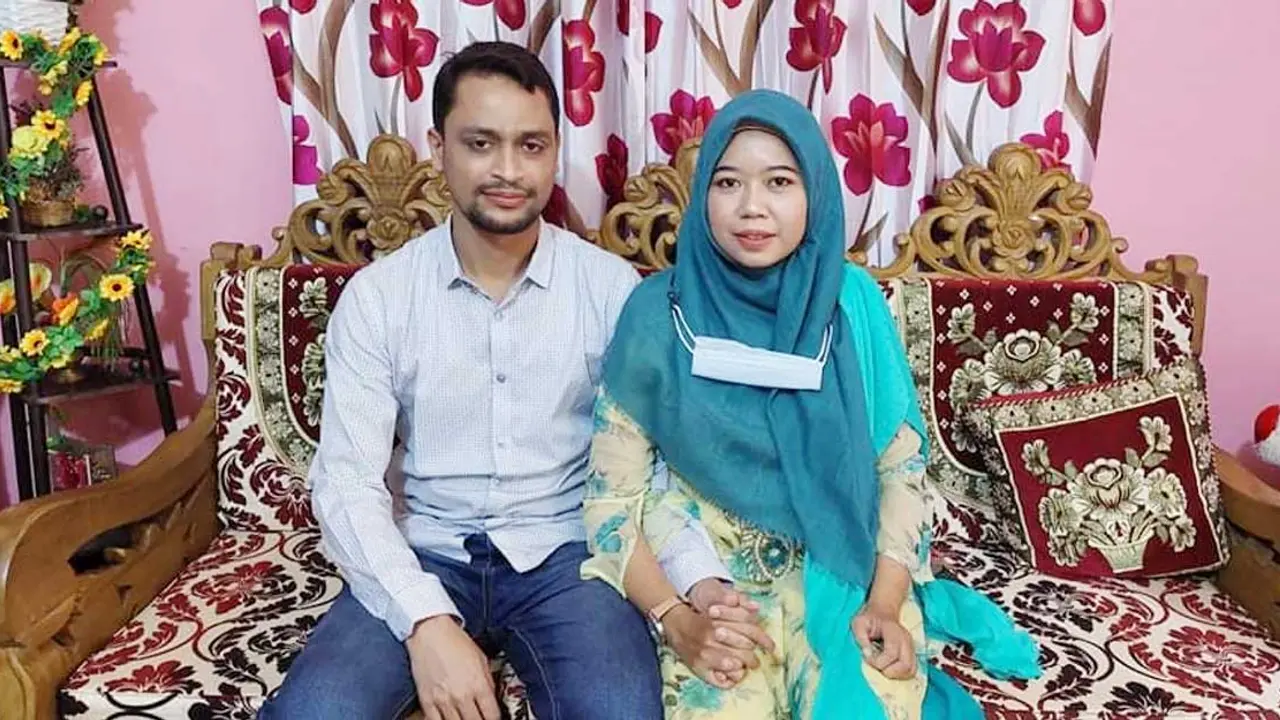 প্রেমের টানে ইন্দোনেশিয়ার ফানিয়া এখন লক্ষ্মীপুরে