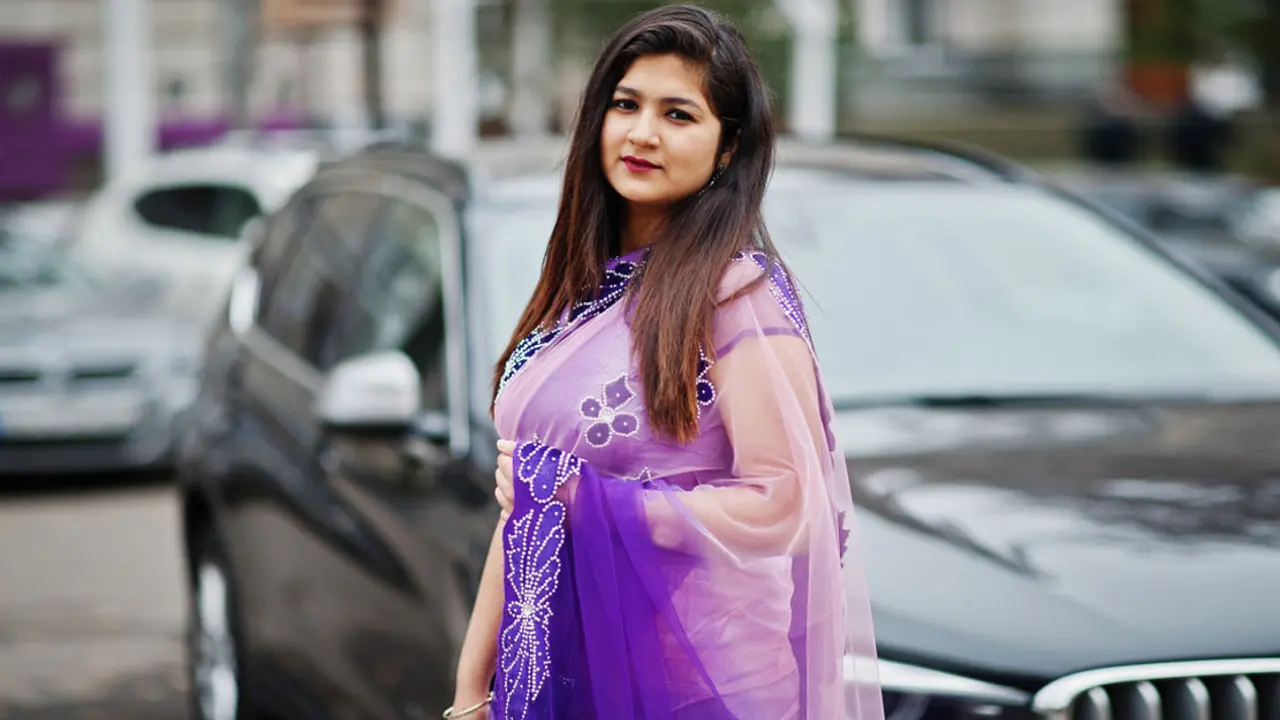 নারী দিবসে কী পরবেন?