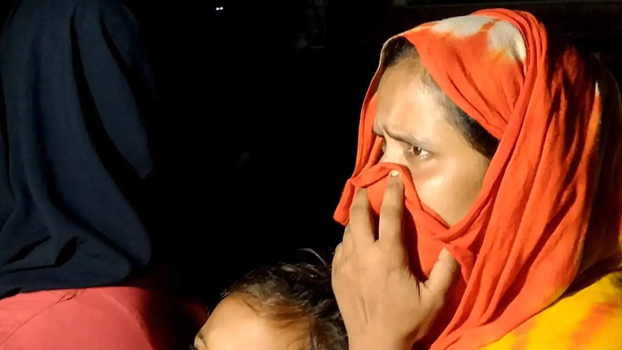 বিয়ে করতে মালয়েশিয়া যাচ্ছিলেন রোহিঙ্গা নারীরা