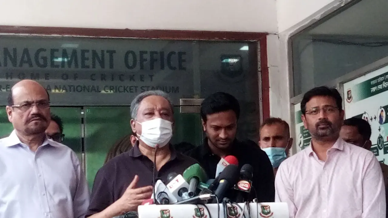 দক্ষিণ আফ্রিকা সফরে যাচ্ছেন সাকিব