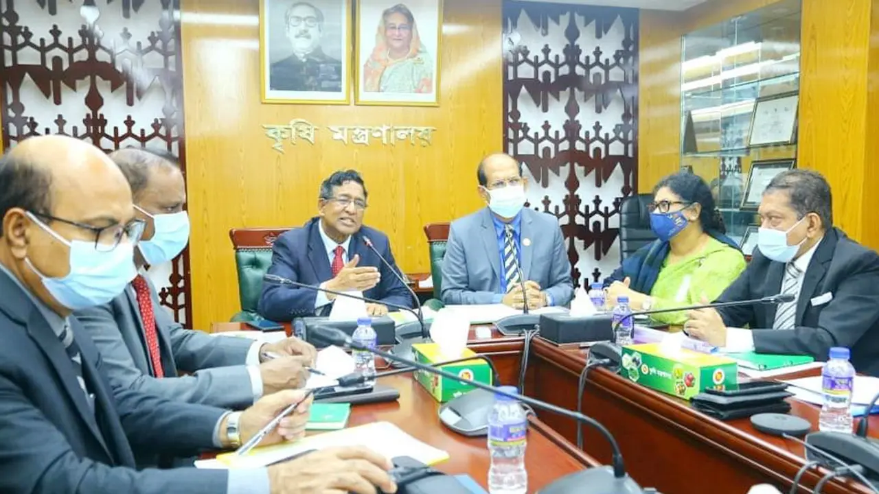 চালের মজুত সর্বোচ্চ, তারপরও দাম নিয়ন্ত্রণের বাইরে : কৃষিমন্ত্রী