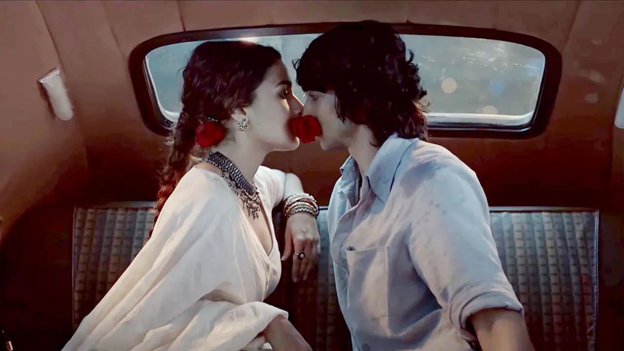এই দৃশ্যের জন্য আলিয়ার হাতে ২০ বার চড় খেয়েছেন অভিনেতা!