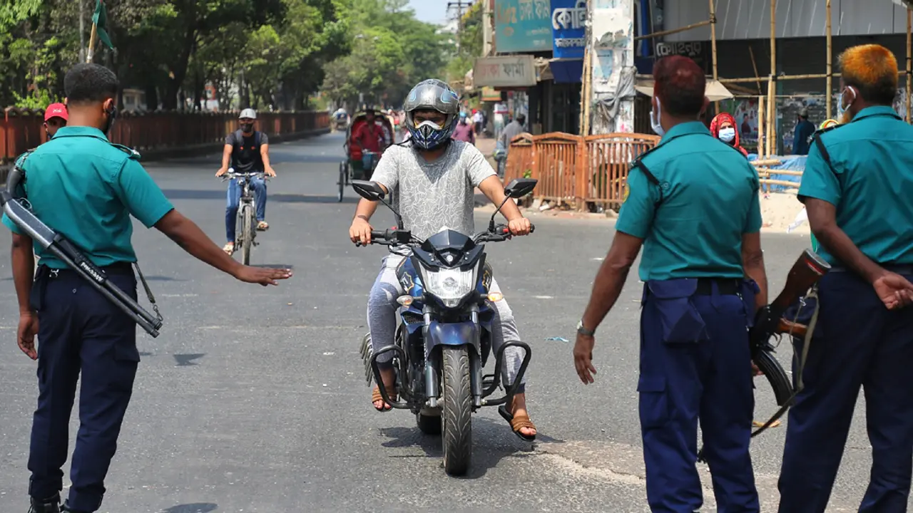 ২২ ফেব্রুয়ারি থেকে বিধিনিষেধ থাকছে না