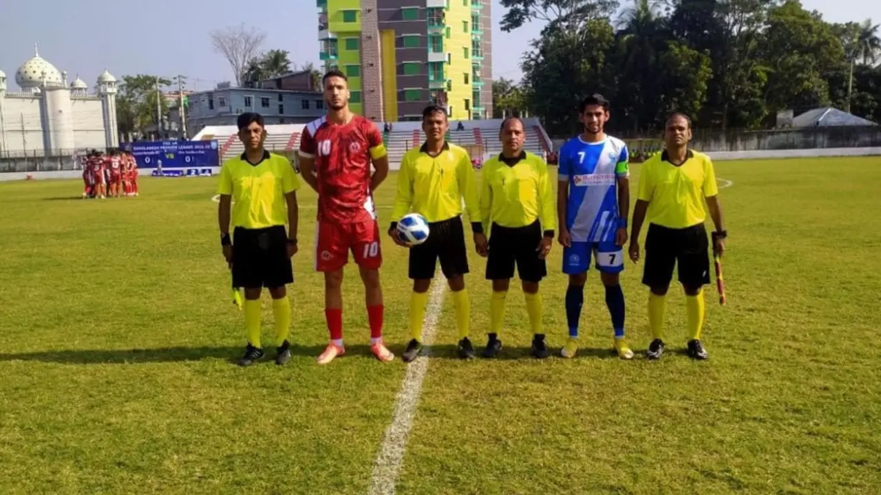 রাজশাহী ও গোপালগঞ্জে স্বাগতিকদের হার