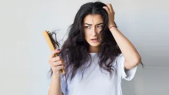 4 factors that cause hair thinning