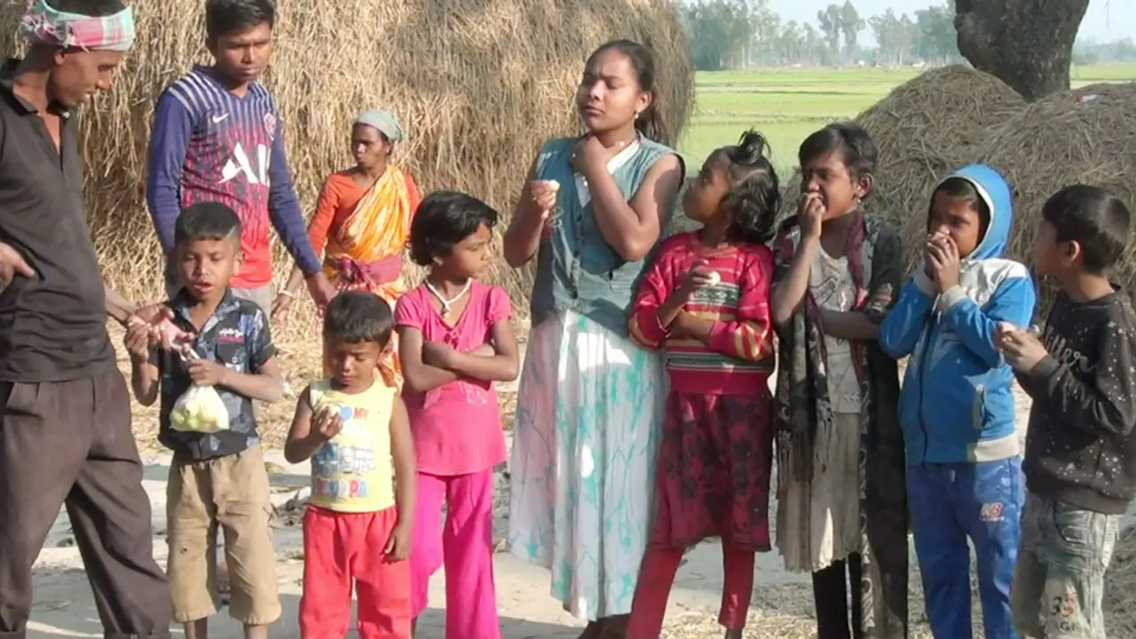 নিজস্ব ভাষায় পাঠ্যপুস্তক চায় ক্ষুদ্র নৃগোষ্ঠীর শিশুরা