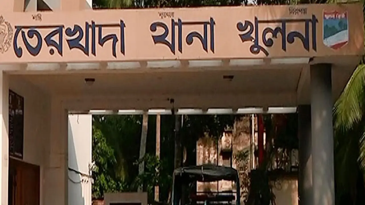 যমজ কন্যাসন্তানকে হত্যা করে পুকুরে ফেলে দেন মা