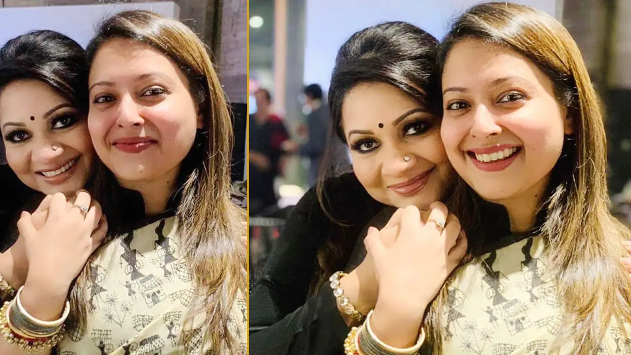 পা ছুঁয়ে সালাম করলেন কোনাল, মুগ্ধ আঁখি