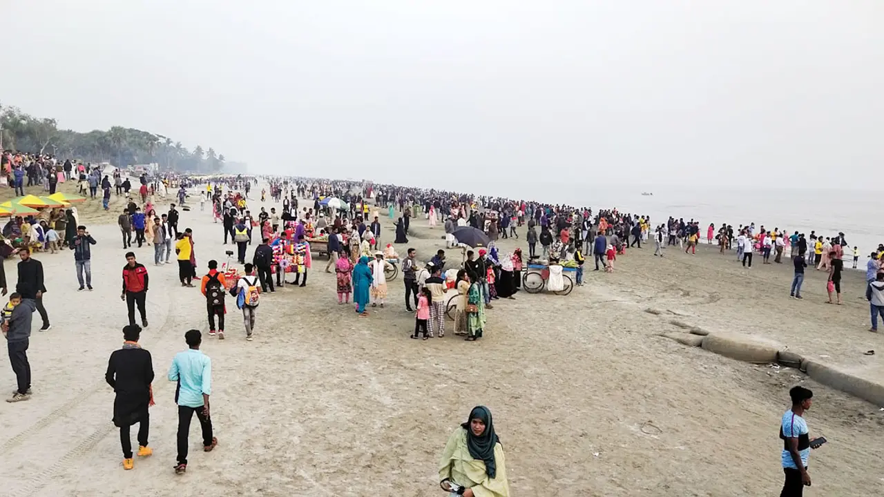 বিমানবন্দর হলে দেশি-বিদেশি পর্যটকে মুখর হবে কুয়াকাটা