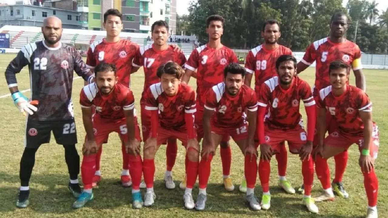 রহমতগঞ্জকে তলানিতে ঠেলে দিলো মুক্তিযোদ্ধা