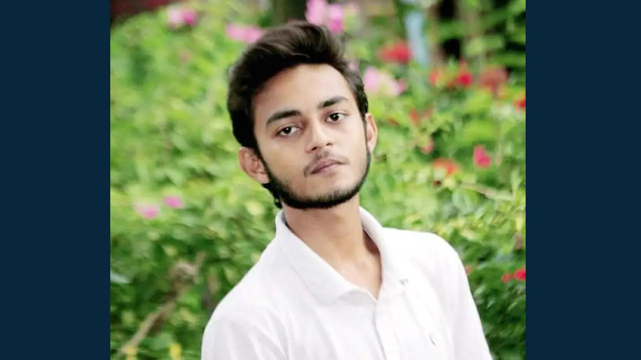 নিজ বাড়িতে বিশ্ববিদ্যালয় শিক্ষার্থীর আত্মহত্যা